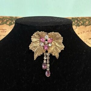 Mid century scitarelli brooch with pink and clear rhinestones